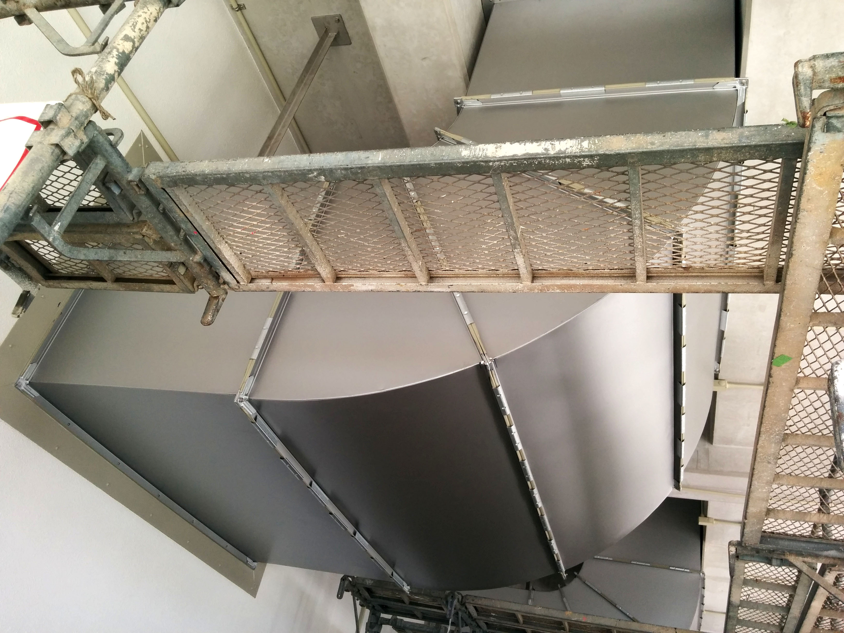 長崎有限会社ダイワ工業では、ダクト工事、保温工事など空調換気にかかわる工事を行なっている会社です。