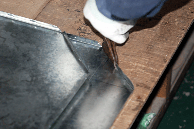 長崎有限会社ダイワ工業では、ダクト工事、保温工事など空調換気にかかわる工事を行なっている会社です。